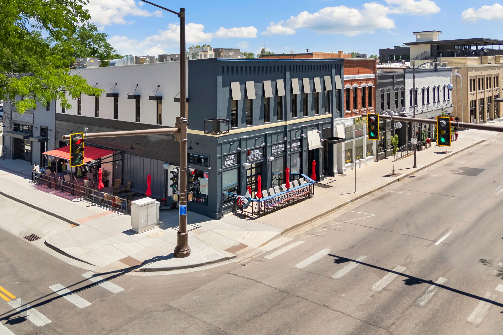 7-web-or-mls-428_n_cleveland_ave_07